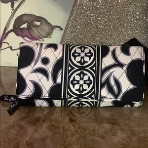 Vera Bradley navyblue wallet